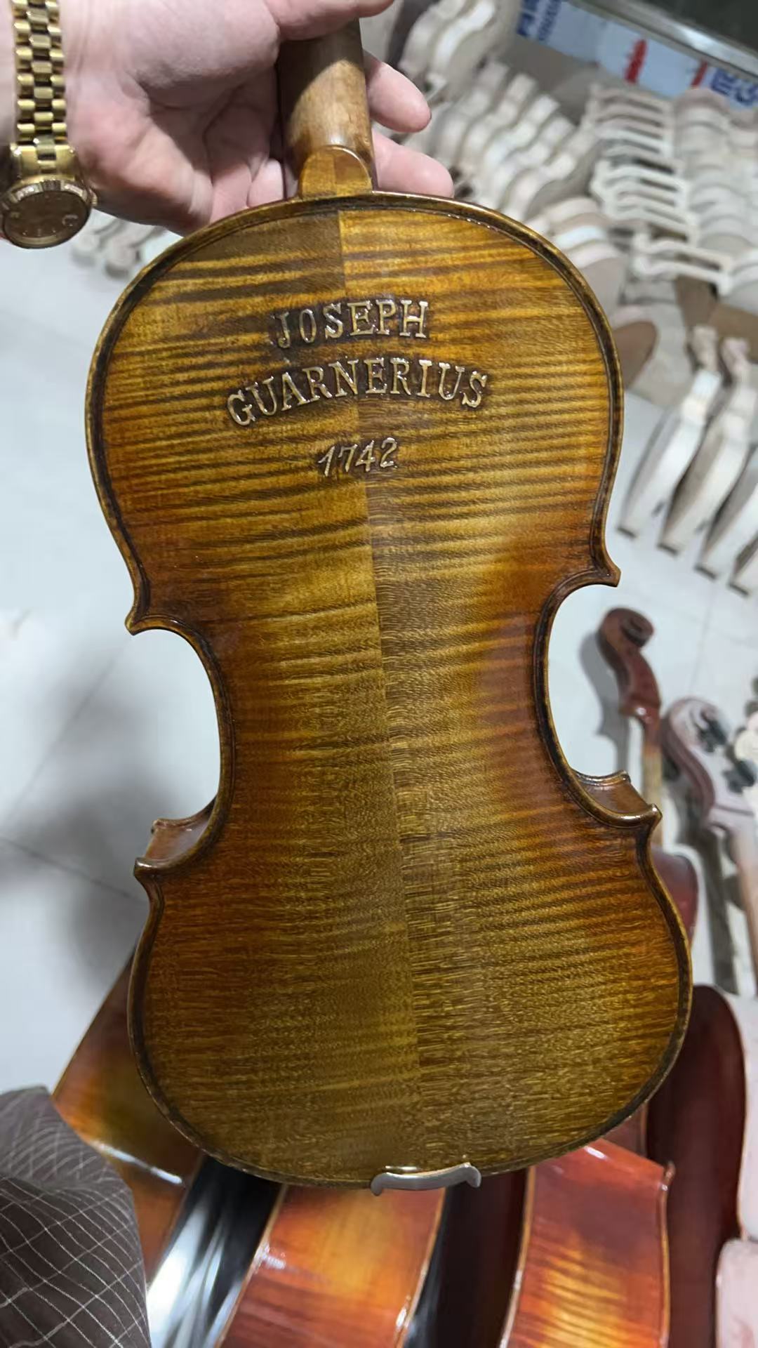 악기 4/4 카빙 1742 바이올린 유럽산 플레임 메이 - Musical Instruments Online 리뷰 및 가격